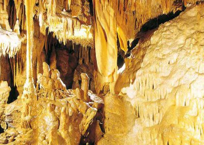 Visite de la grotte de Villars